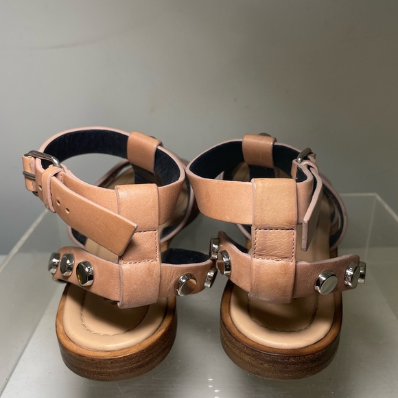 Balenciaga studed gladiador sandals nude laather sz 39.5 made in italy - Picture 3 of 15